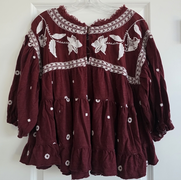 Free People Edie Tiered Embroidered Top Size Small - Picture 2 of 4